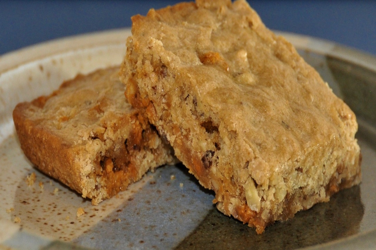 Lightly caramelized sugar and butterscotch chips make an intense butterscotch brownie treat.