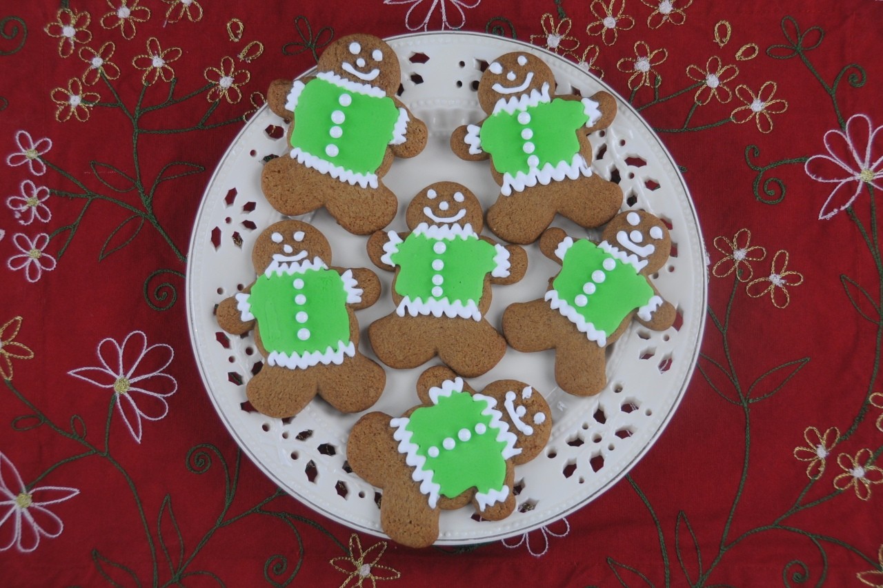 Classic sweet and spicy gingerbread cookies with Royal Icing or an easy alternative icing.